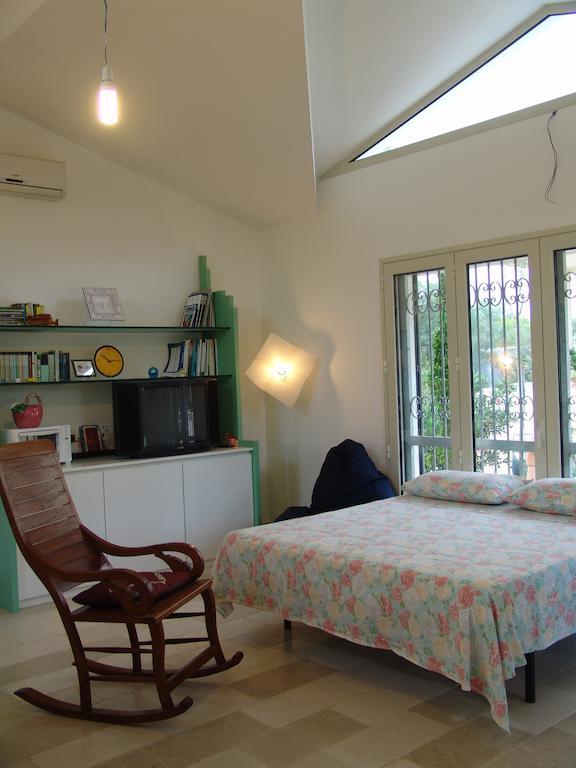 Leziedipiero Apartment Nardo Bilik gambar
